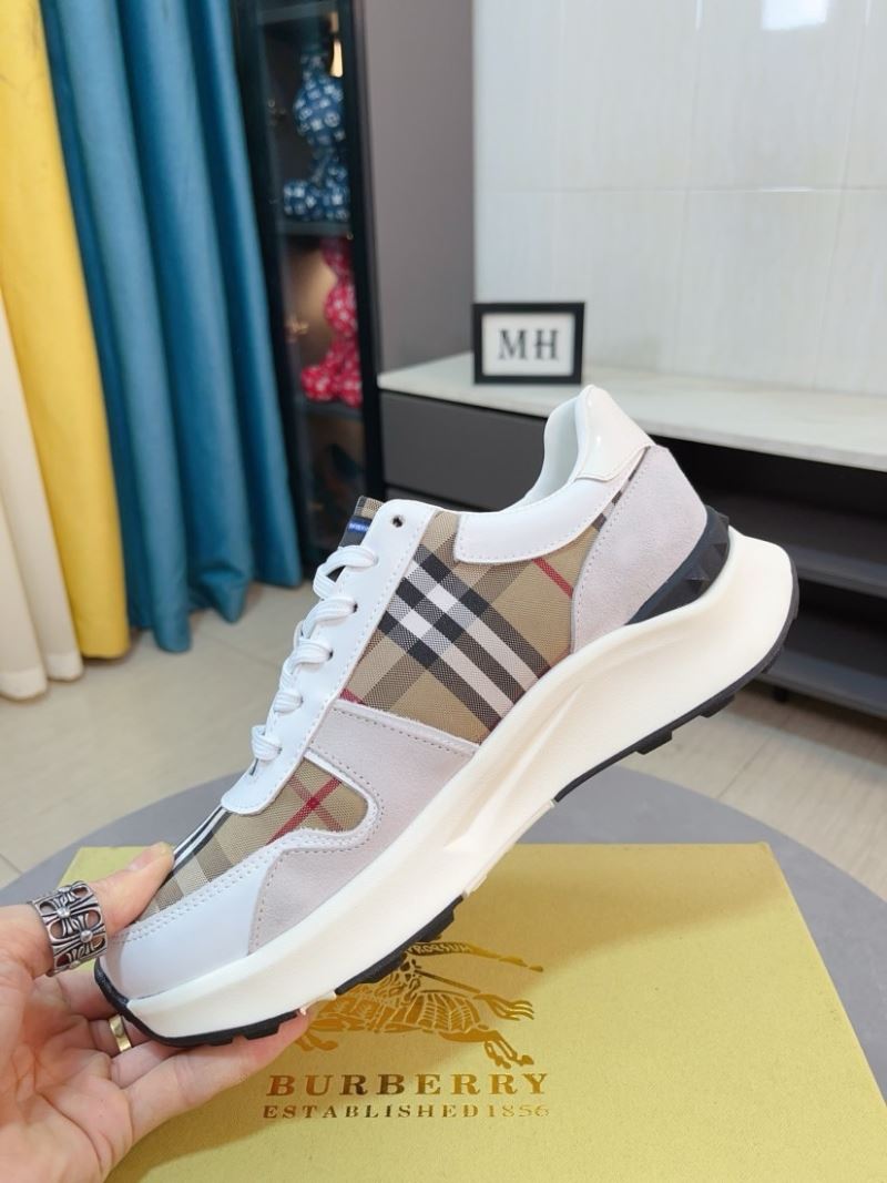 Burberry Low Shoes